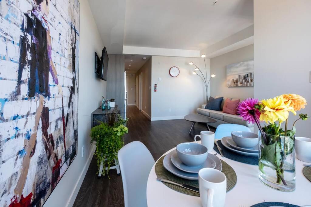Clean 4Th Floor 1 Bedroom Apt In Old Town China Town Victoria Exterior photo